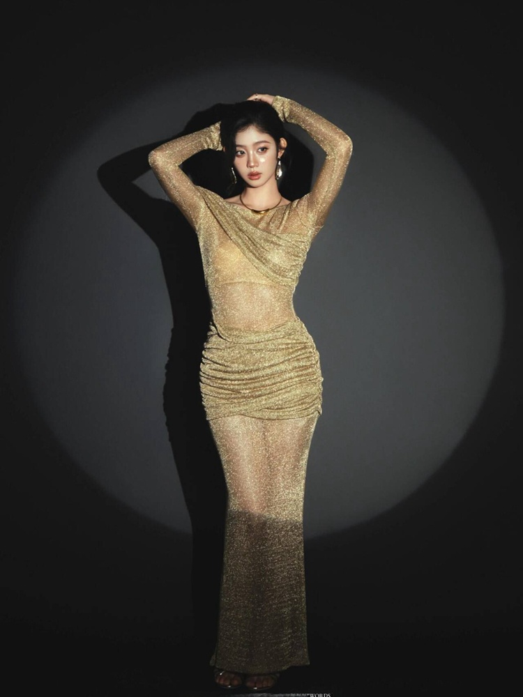 Personal Portrait Image Photo  - đánh giá và giá Ethnic Fashion Images